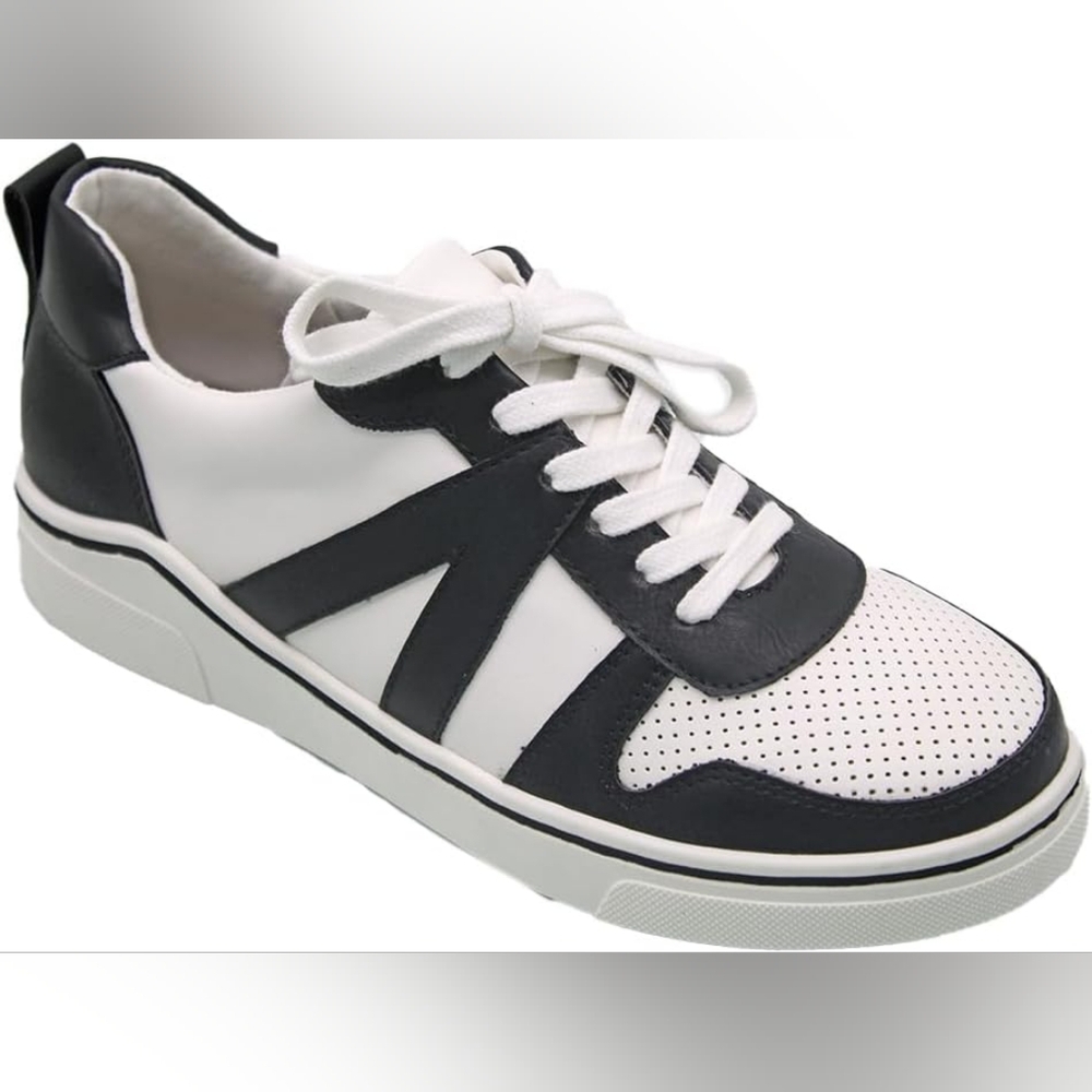 Mia Women's Koast-c Black/White Sneakers Size 7 US